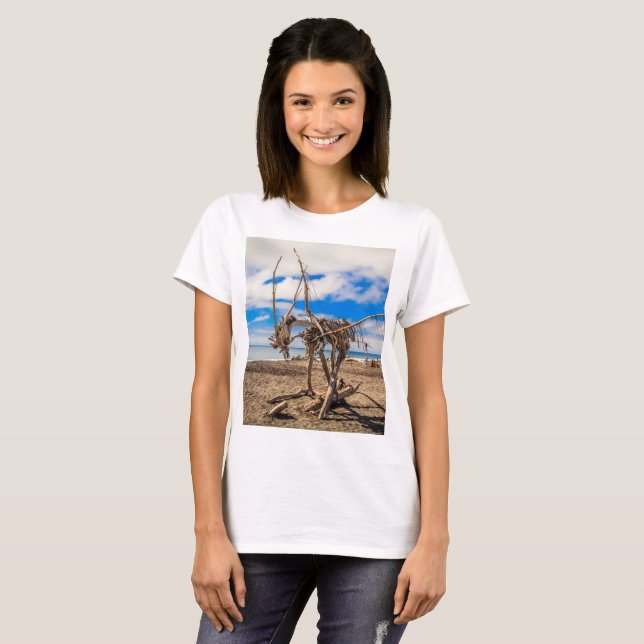 Camiseta Driftwood trabalho de arte em Hokitika Beach, Nova (Frente Completa)