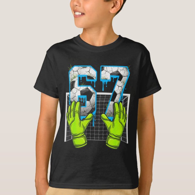 Camiseta Drip de Futebol 67 Seis Sete Meme Divertido Gen Al (Frente)