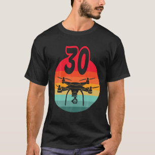 Camiseta Drones do Controle Remoto Retroativo aniversário 