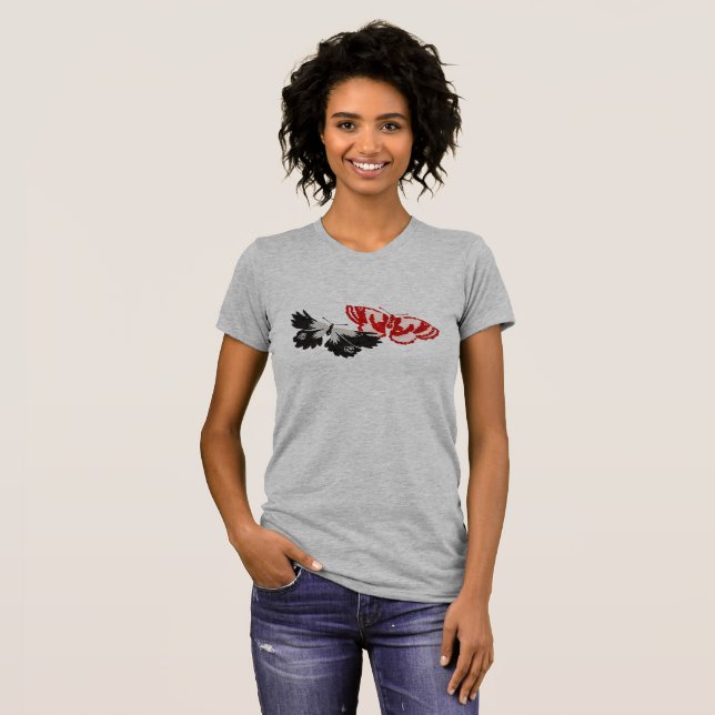 Camiseta Duas Borboletas Vintage T-Shirt (Frente Completa)