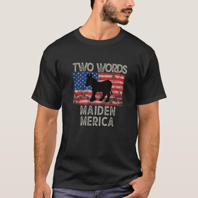 Camiseta Duas Palavras Feitas Nos Estados Unidos Engraçadas (Frente)