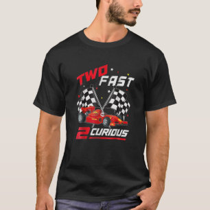 Camiseta Duas Rápidas 2 Curiosas Decorações de Aniversário 