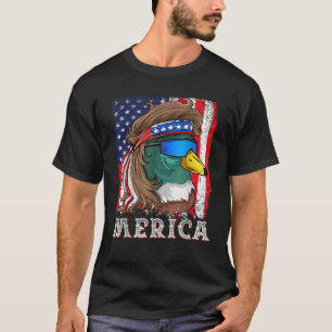 Camiseta Duckoholic Mallard Duck American Flag Waterfowl Du