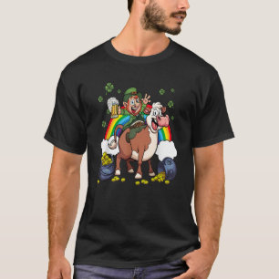 Camiseta Duende Montando Vaca Chapéu Folha de Trevo St Patr