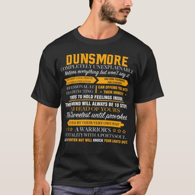 Camiseta DUNSMORE completamente inexplicável (Frente)