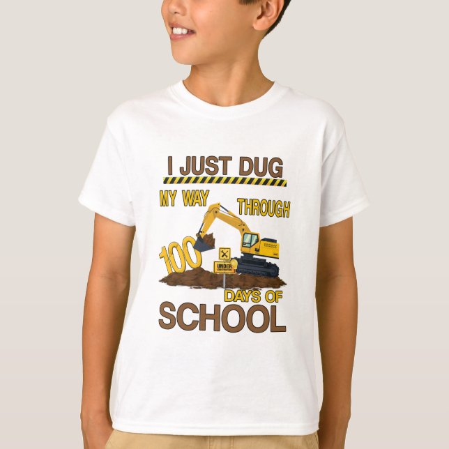 Camiseta Durante 100 dias de construção escolar (Frente)