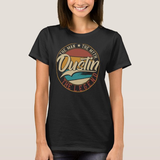 Camiseta Dustin O homem o mito a lenda (Frente)