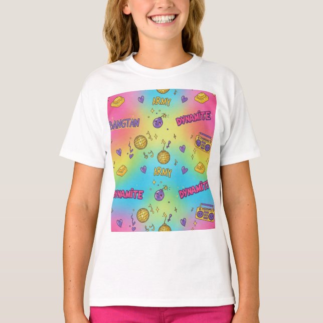 Camiseta Dynamite Pop Art Rainbow Pattern (Frente)