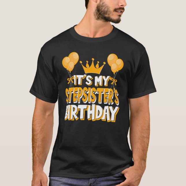 Camiseta É a Família de Celebração de Aniversário da Minha  (Frente)