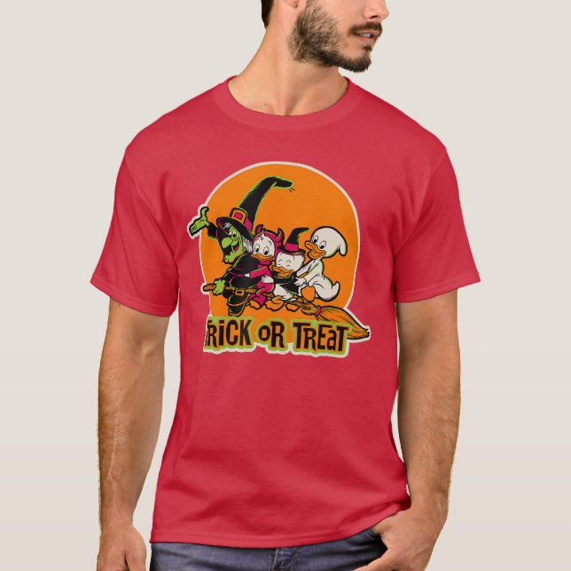 Camiseta E Amigos O Truque De Halloween Ou A Bruxa De Trata (Frente)