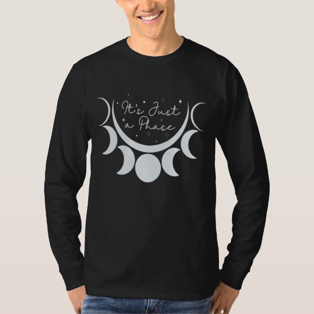 Camiseta É apenas uma lua de fase É apenas uma lua de fase (Frente)