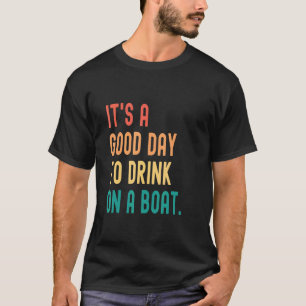 Camiseta É Bom Beber Em Boat Vintage Color Boati