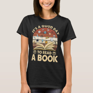 Camiseta É Bom Dia Ler Biblioteca De Livros Lendo 4