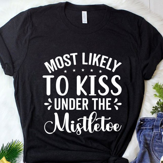 Camiseta É Engraçado Beijar Sob O Mistério (Criador carregado)