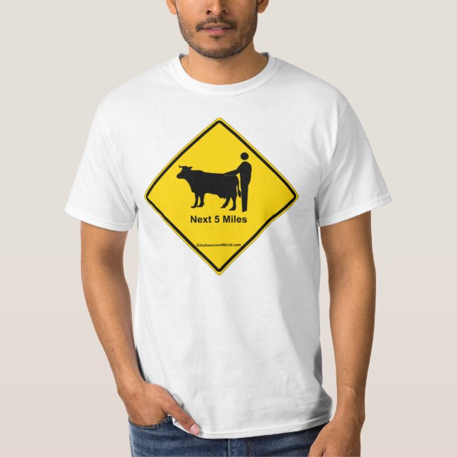 Camiseta É havido umas observações acima de uma vaca f#%$er (Frente)