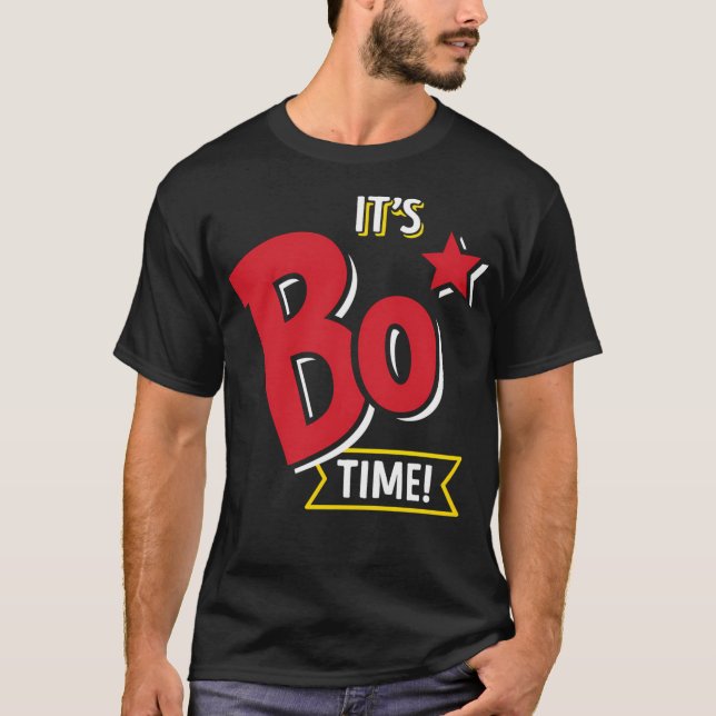 Camiseta É Hora Do Bo - Ângulos (Texto Branco) (Frente)