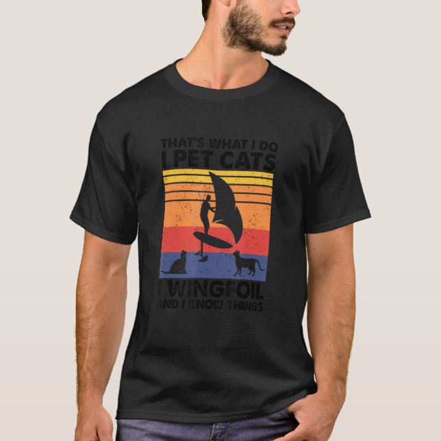 Camiseta É isso que faço, eu ponho os gatos na cama e sei (Frente)