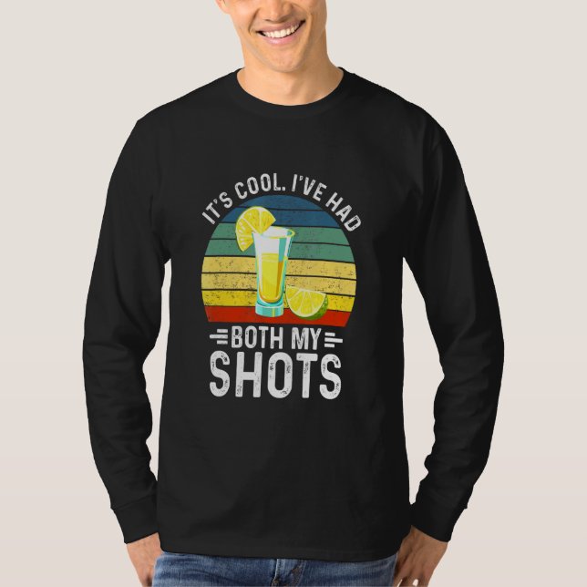 Camiseta É Legal Eu Ter Meus Sapatos Engraçados Tequila (Frente)