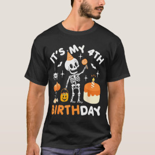 Camiseta É meu 4º aniversário - esqueleto engraçado de Hall