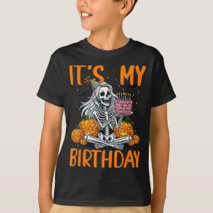 Camiseta É Meu Aniversário Esqueleto Dia das Bruxas Mulhere