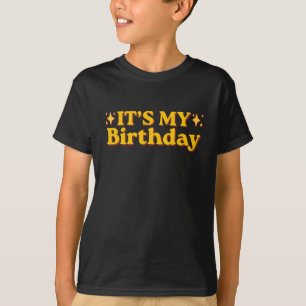 Camiseta É Meu Aniversário Retro