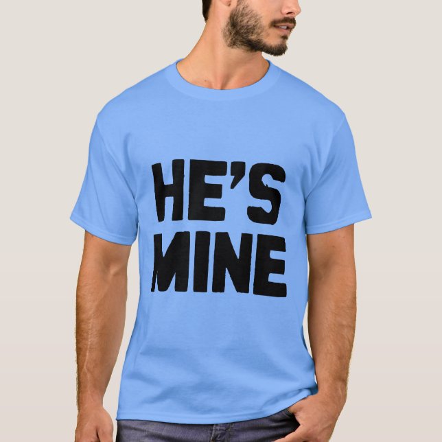 Camiseta É MEU -.png (Frente)