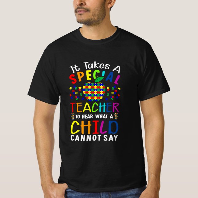 Camiseta É Necessário Um Professor Especial (Frente)