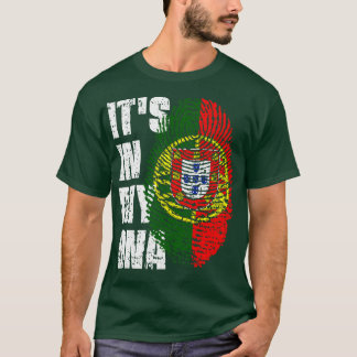 Camiseta É NO MEU DNA, Gift. Garota de Bandeira Portugal