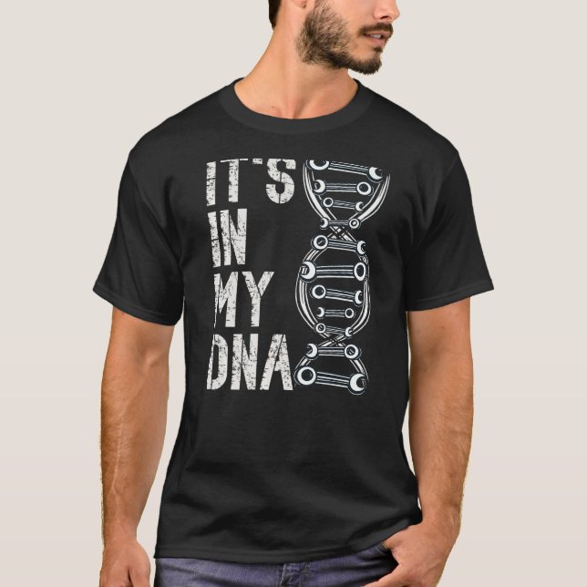 Camiseta É no meu trabalho mecânico de DNA, mulheres (Frente)