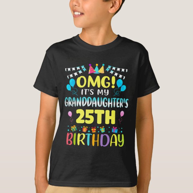Camiseta É o 25º aniversário da minha neta Doce 25 A (Frente)