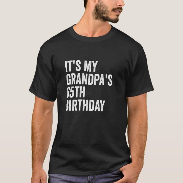 Camiseta É o 65º aniversário do meu avô (Frente)