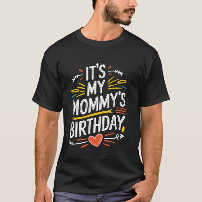 Camiseta É o Aniversário da minha mamãe Design Boho Nostalg (Frente)