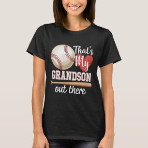 Camiseta É o meu neto lá fora, a vovó de beisebol.