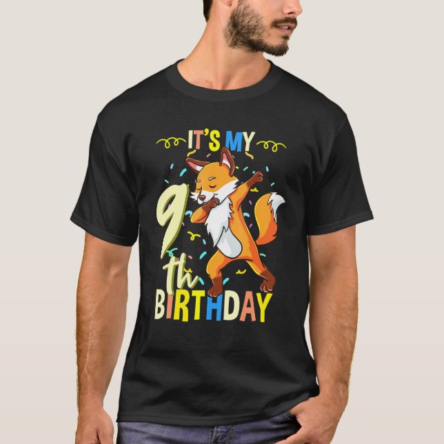Camiseta É o meu nono aniversário, Dabbing Fox (Frente)