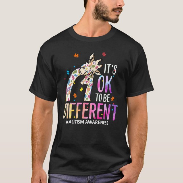 Camiseta É Okay Ser Diferente Conscientização Aceitação do  (Frente)