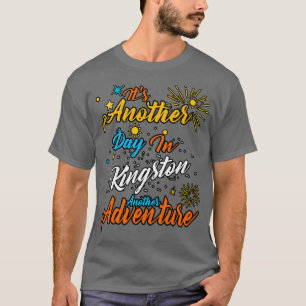 Camiseta É outro dia em Kingston outra aventura