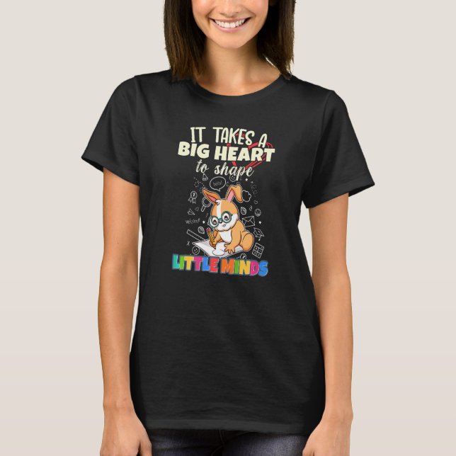 Camiseta É Preciso Grande Coração Para Formar Minhas Mentes (Frente)