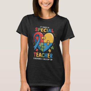 Camiseta É Preciso Uma Professora Especial Conscientização