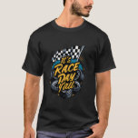 Camiseta É Race Day Yall Funny Car Rack Track Di<br><div class="desc">É Race Day Yall Engraçado Carro Caminhão Correndo Caminhão Traçado Ventilador</div>