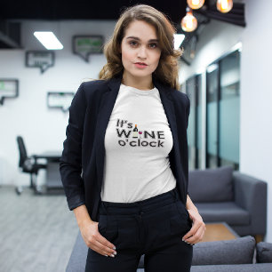 Camiseta É t-shirt da hora do vinho