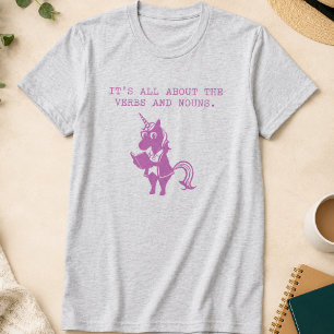 Camiseta É Tudo Sobre Verbos e Substantivos Gramática