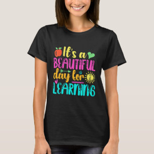 Camiseta É Um Belo Dia Para Aprender Professor Retro Estud