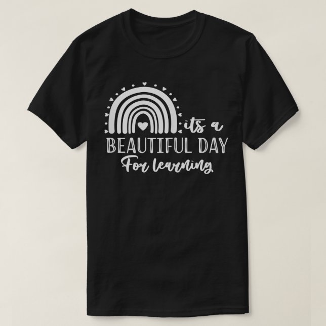 Camiseta É um belo dia para aprender Ruas de Professores Re (Frente do Design)