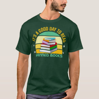 Camiseta É Um Bom Dia Ler Livros Banidos Lendo Livros