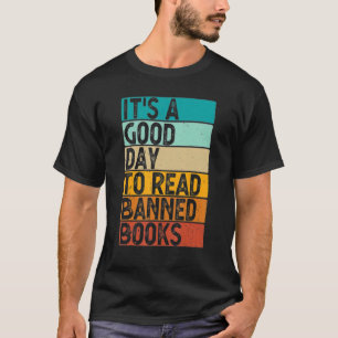 Camiseta É um bom dia ler livros proibidos