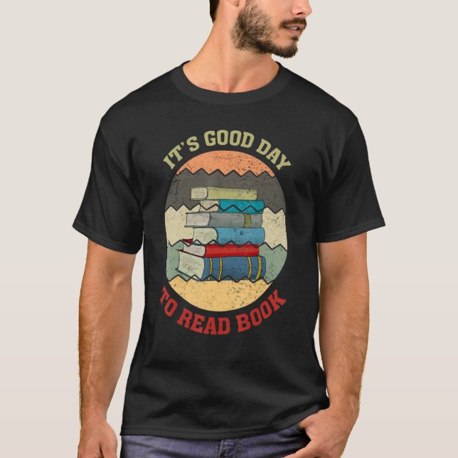 Camiseta É Um Bom Dia Ler Um Livro De Leitores (Frente)