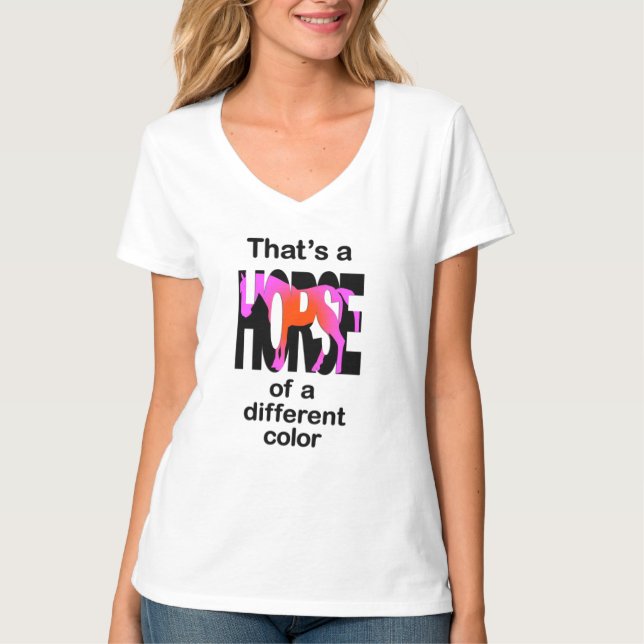 Camiseta É um Cavalo de Impressão de Cor Diferente (Frente)