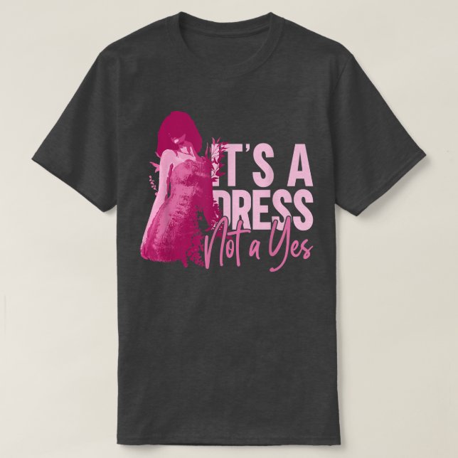 Camiseta É Um Vestido Não Uma Mulher Feminista Sim (Frente do Design)