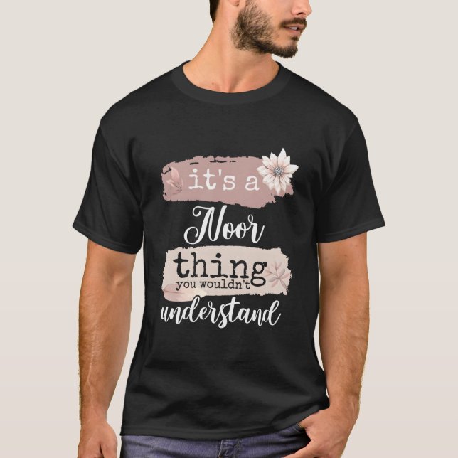 Camiseta É uma Coisa da Noor (Frente)