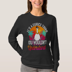 Camiseta É Uma Coisa de Eunice Que Você Não Iria Entender
